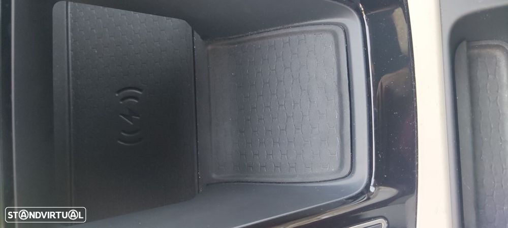 Jaguar I-Pace EV400 AWD R-DYNAMIC HSE - 25