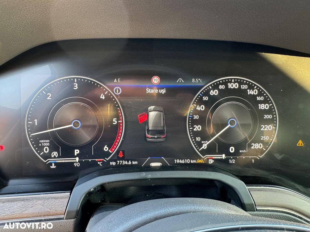 Volkswagen Touareg 3.0 V6 TDI 4Motion DPF Automatik Elegance - 8