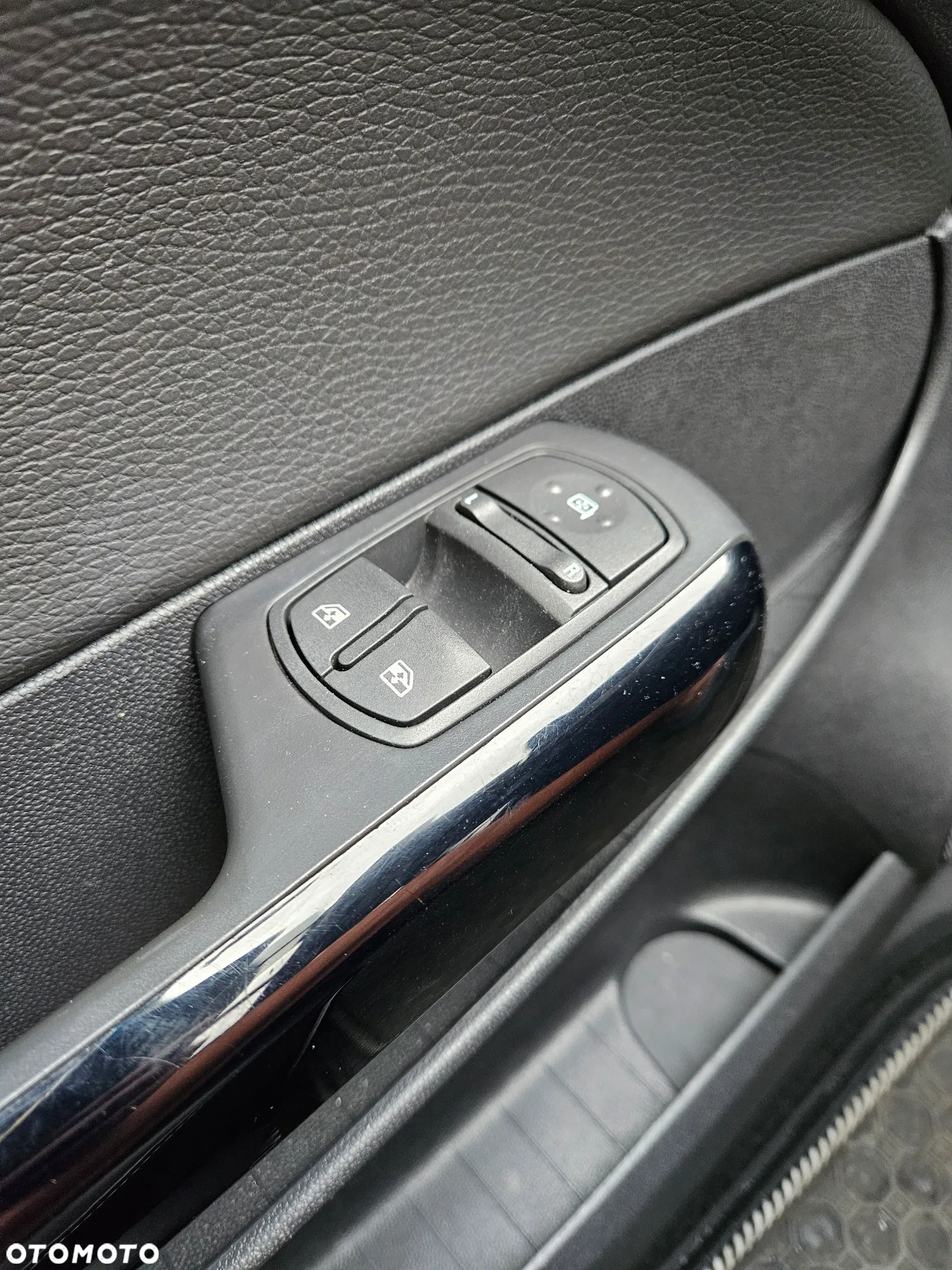 Opel Corsa 1.4 120 Jahre - 30