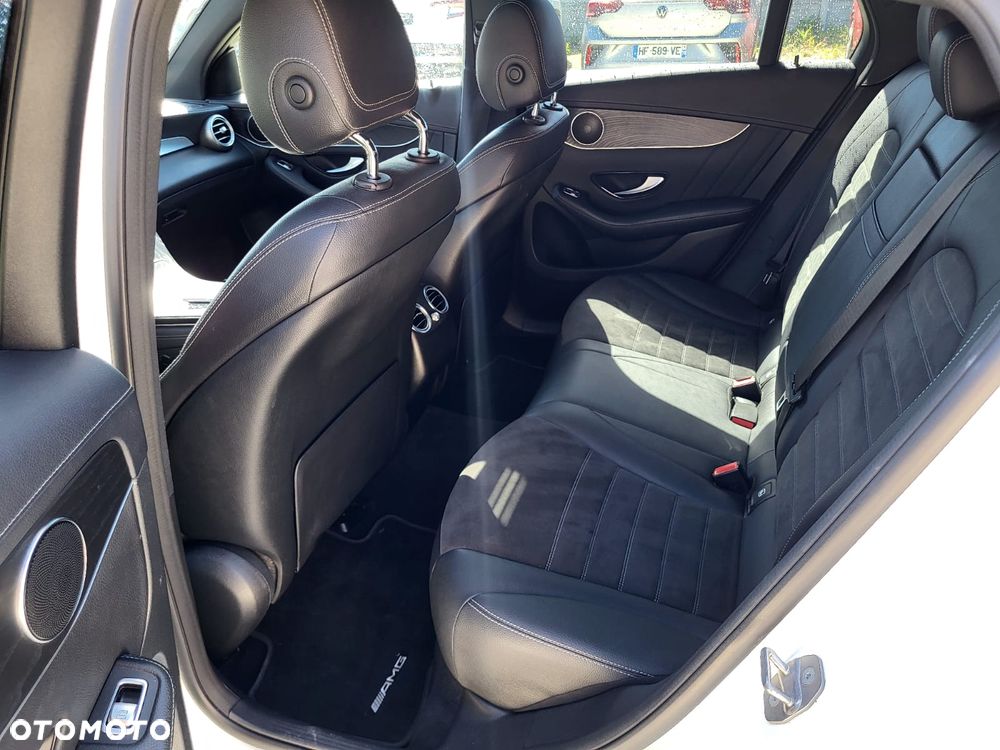 Mercedes-Benz GLC 220 d 4Matic 9G-TRONIC AMG Line Plus - 21