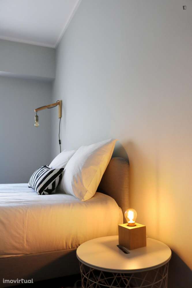 Quarto - localizado em Lumiar Lisbon - Grande imagem: 2/19