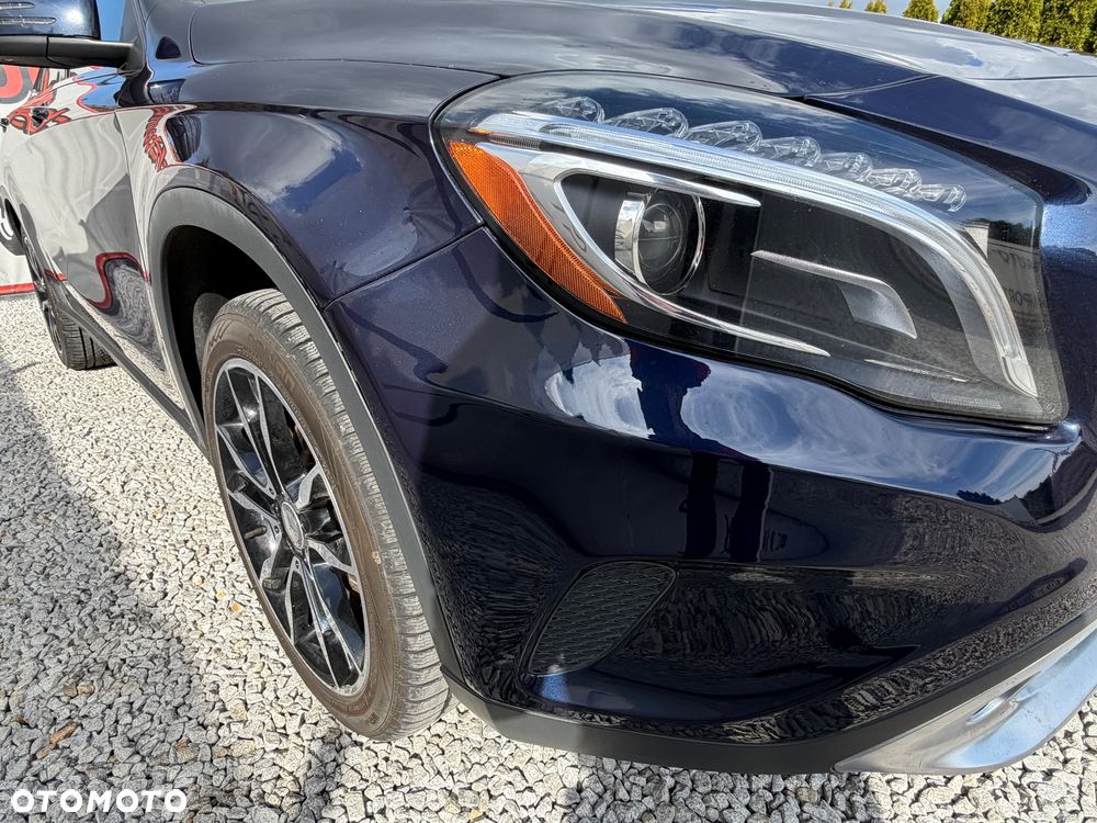 Mercedes-Benz GLA 250 4Matic 7G-DCT Edition 1 - 19