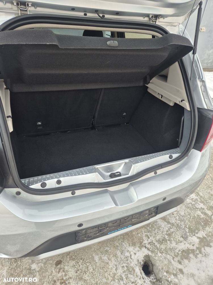 Dacia Sandero 0.9 TCe Prestige - 11