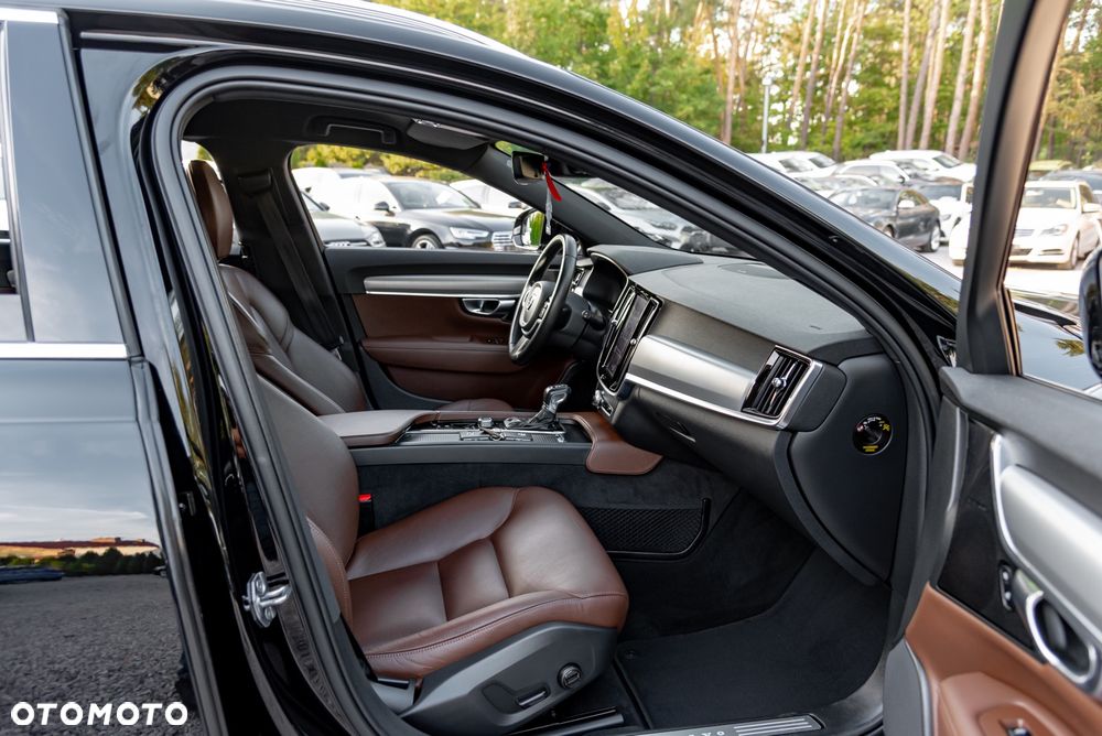 Volvo V90 D4 Geartronic - 23