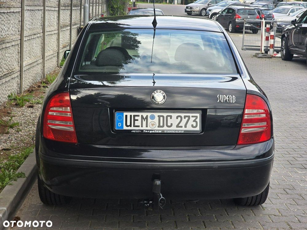 Skoda Superb 2.0 Comfort - 7