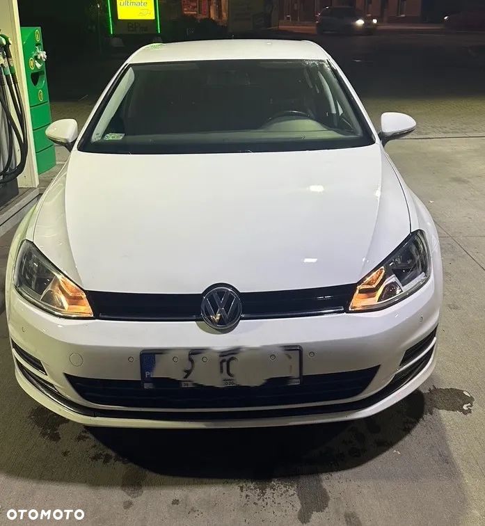 Volkswagen Golf - 2