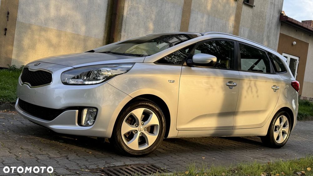 Kia Carens 1.6 GDI L - 7