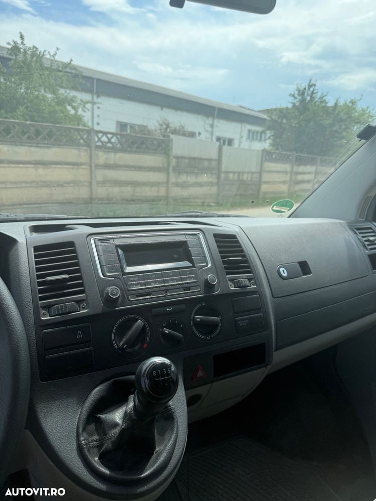 Volkswagen Transporter - 21