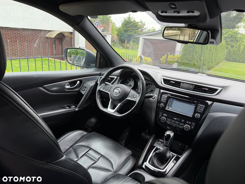 Nissan Qashqai 1.6 dCi Xtronic TEKNA+ - 15