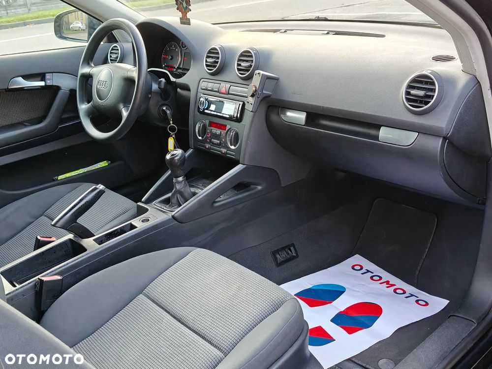 Audi A3 3-drzwiowe 1.9 TDI Ambiente - 7