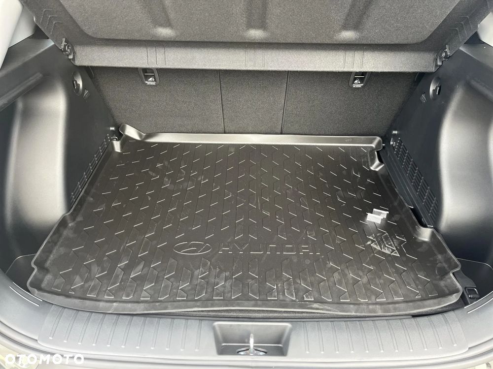 Hyundai Kona 1.6 T-GDI Executive DCT - 17