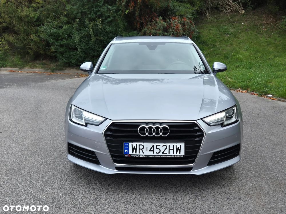 Audi A4 ver-avant-2-0-tdi-ultra-s-tronic-design - 2