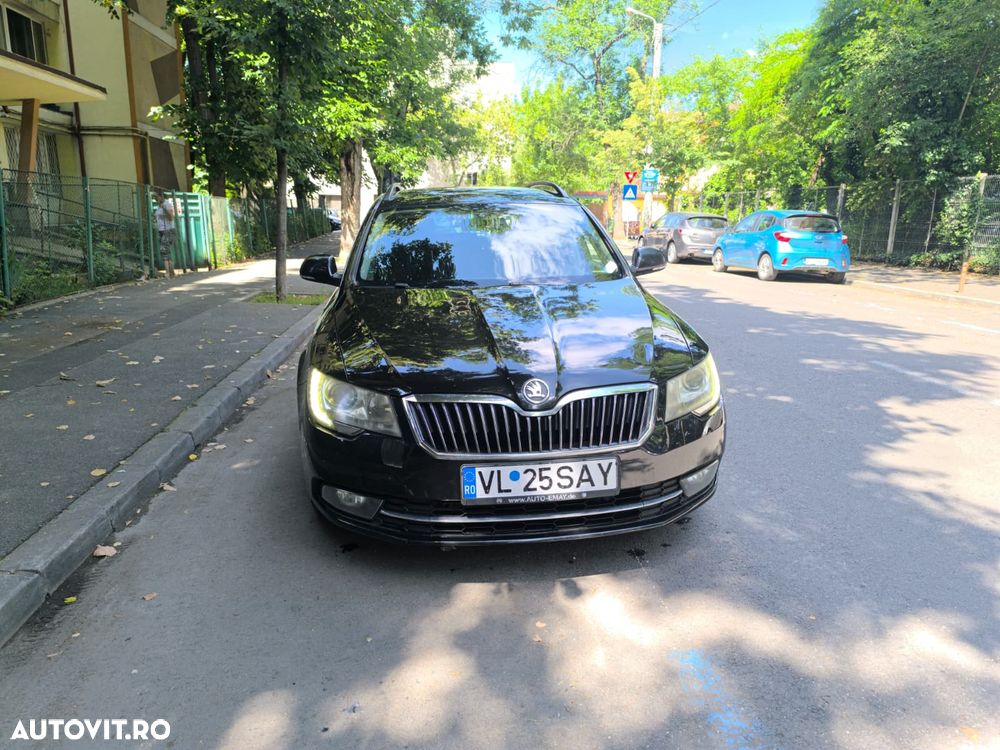 Skoda Superb 2.0 TDI DSG Ambition - 12