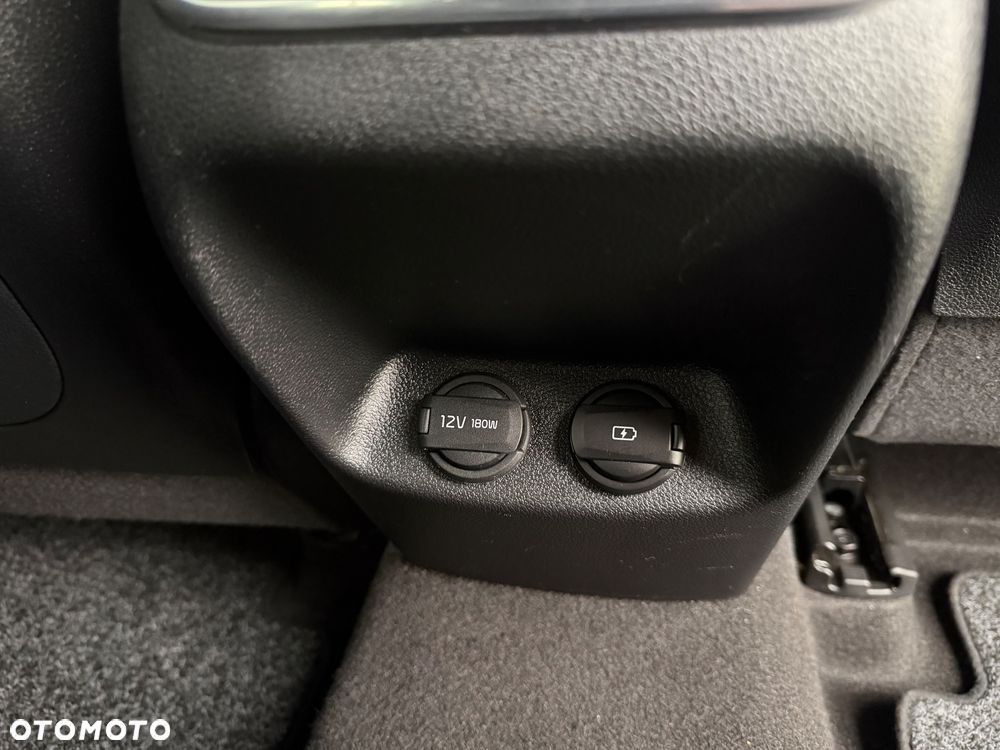 Kia Optima - 31