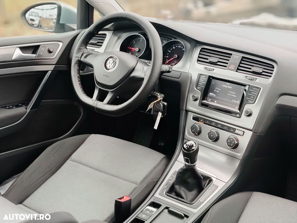 Volkswagen Golf 1.6 TDI BlueMotion Technology Trendline - 3