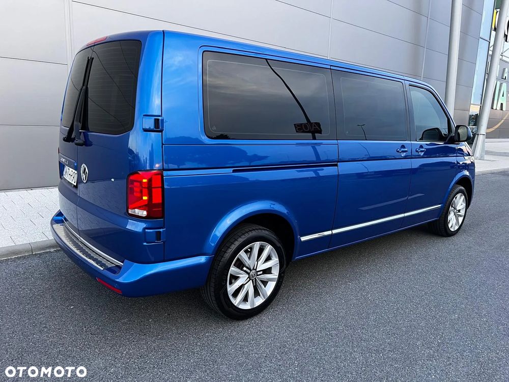 Volkswagen Caravelle - 9
