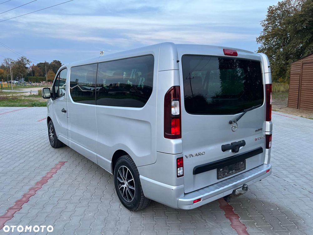 Opel Vivaro - 16