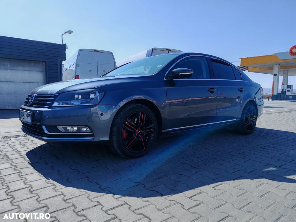 Volkswagen Passat 1.6 TDI BlueMotion Technology DSG Comfortline - 1