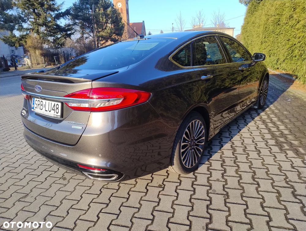 Ford Fusion 2.0 EcoBoost Titanium - 15