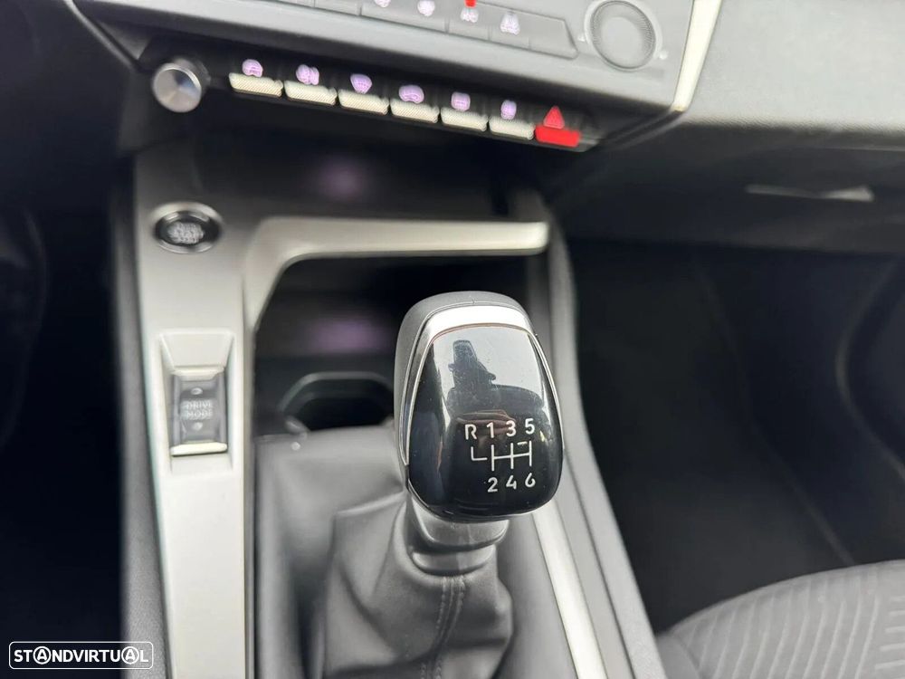 Peugeot 308 SW 1.2 PureTech Active Pack - 32