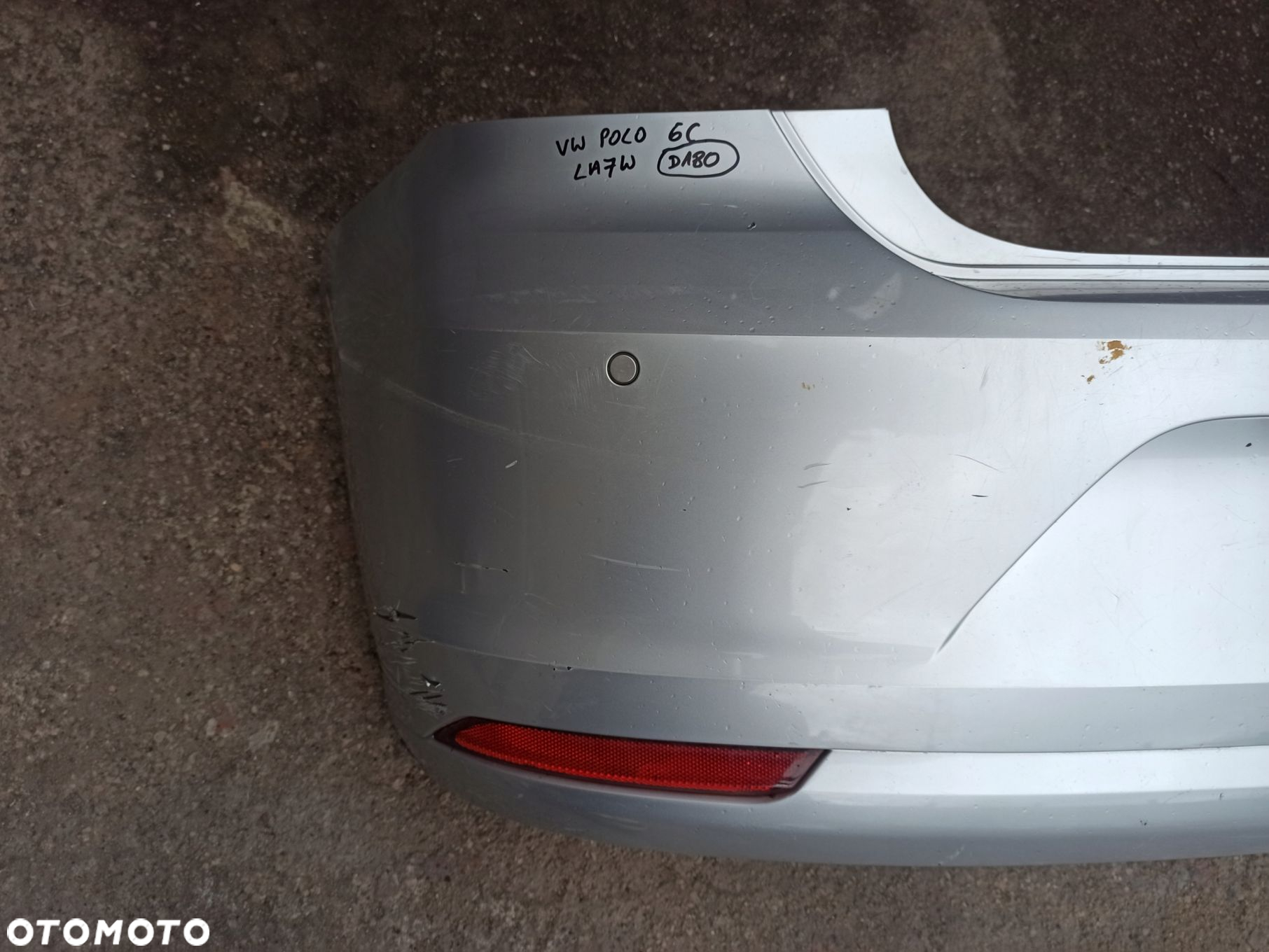 Zderzak tył VW POLO V LIFT 6C 14-17 LA7W PDC czujniki - 4