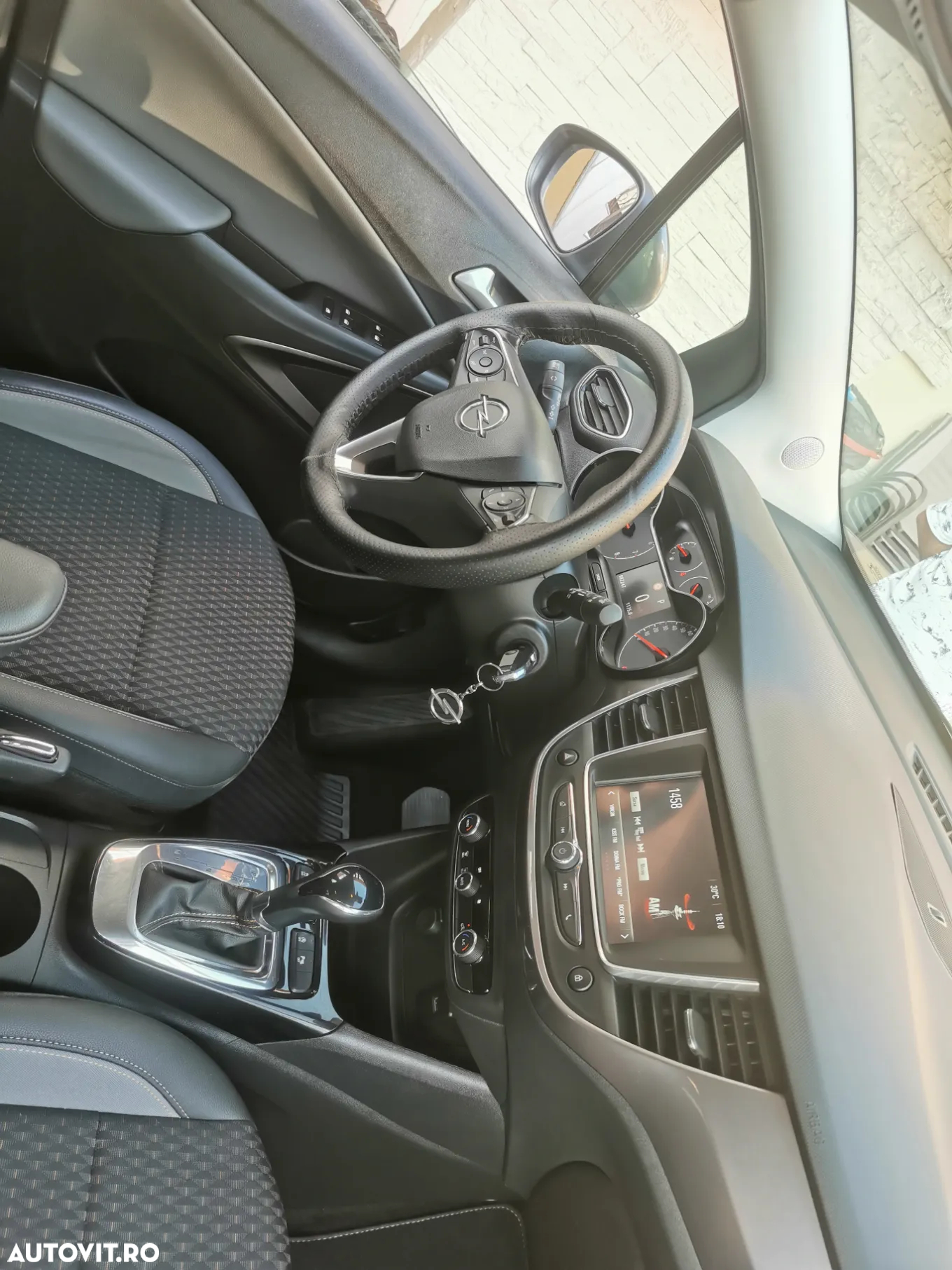 Opel Crossland X 1.2 Start/Stop 120 years Aut. - 5