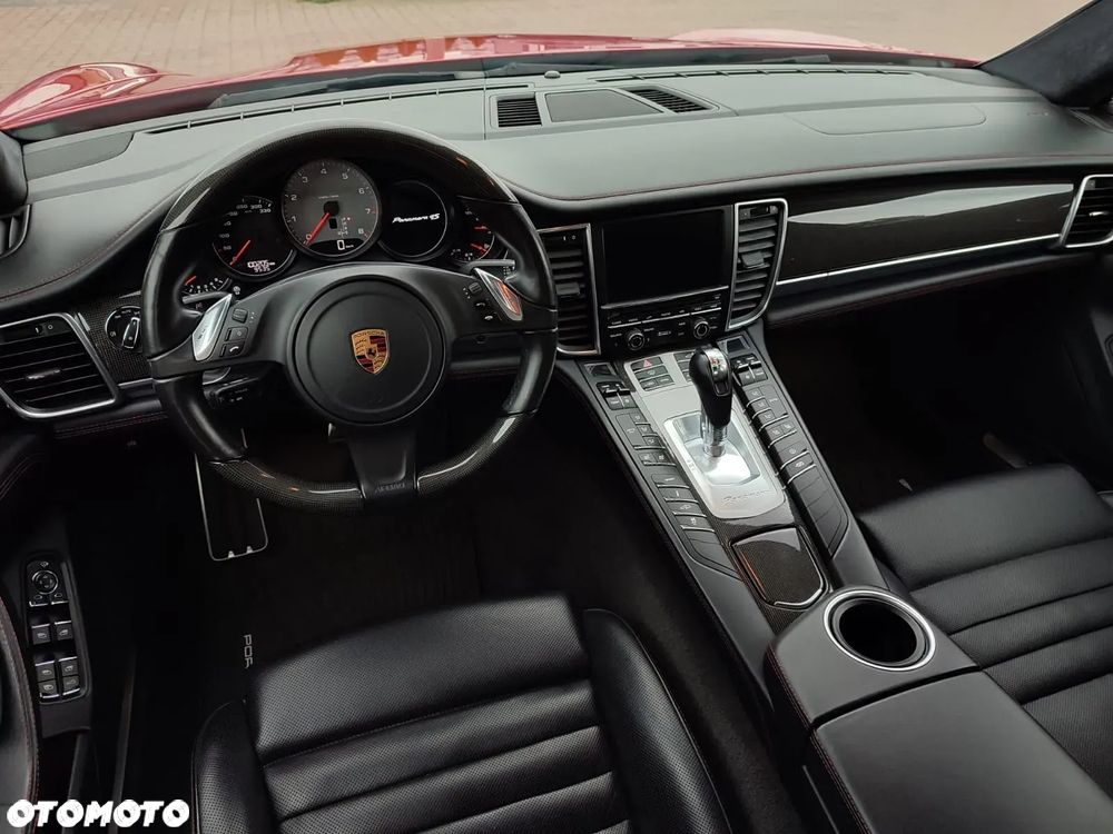 Porsche Panamera 4S - 14