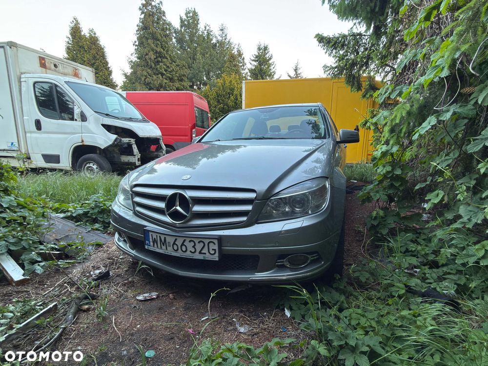 Mercedes-Benz Klasa C 220 CDI DPF Automatik BlueEFFICIENCY - 1