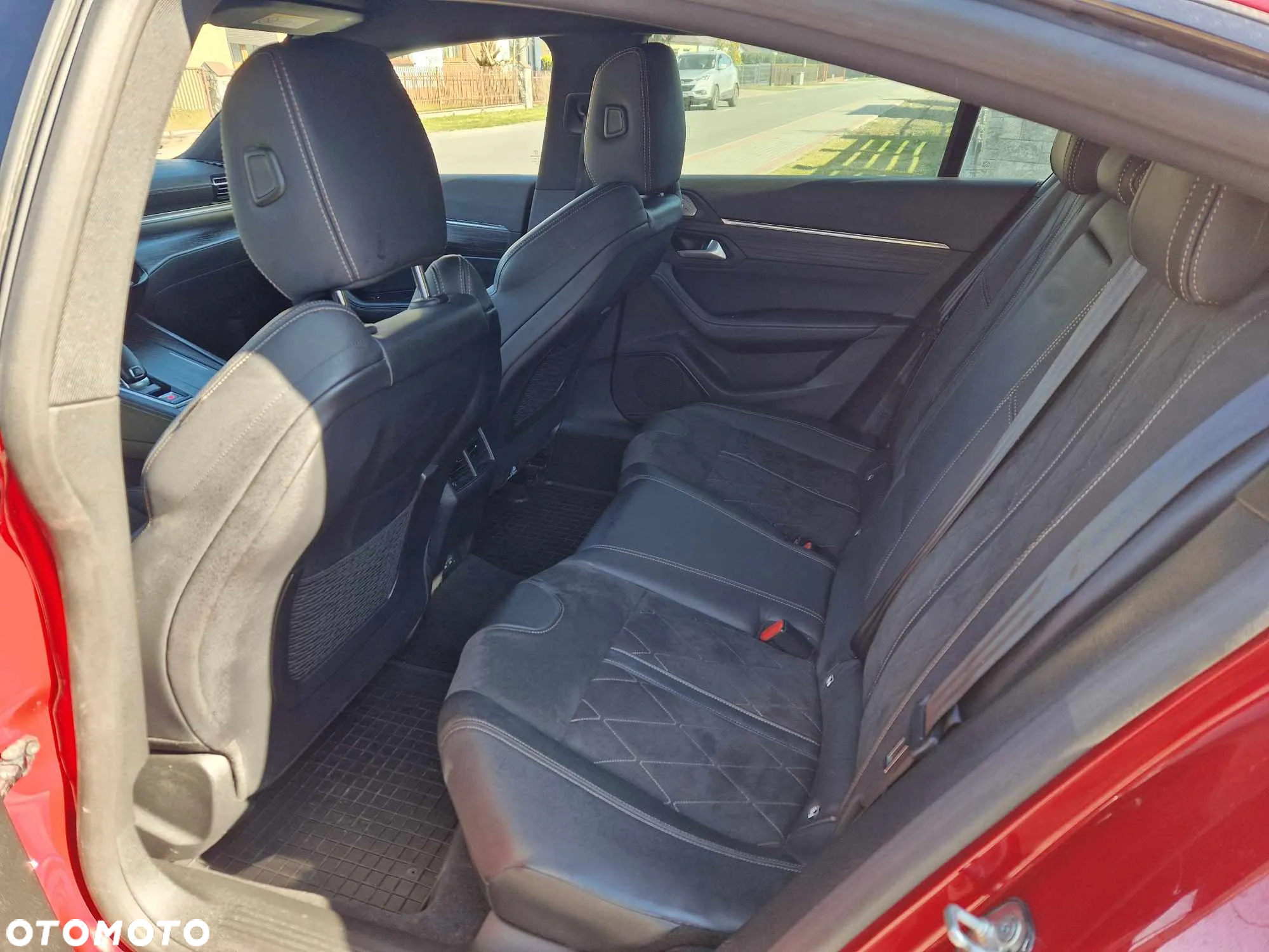 Peugeot 508 BlueHDi 180 EAT8 GT - 8