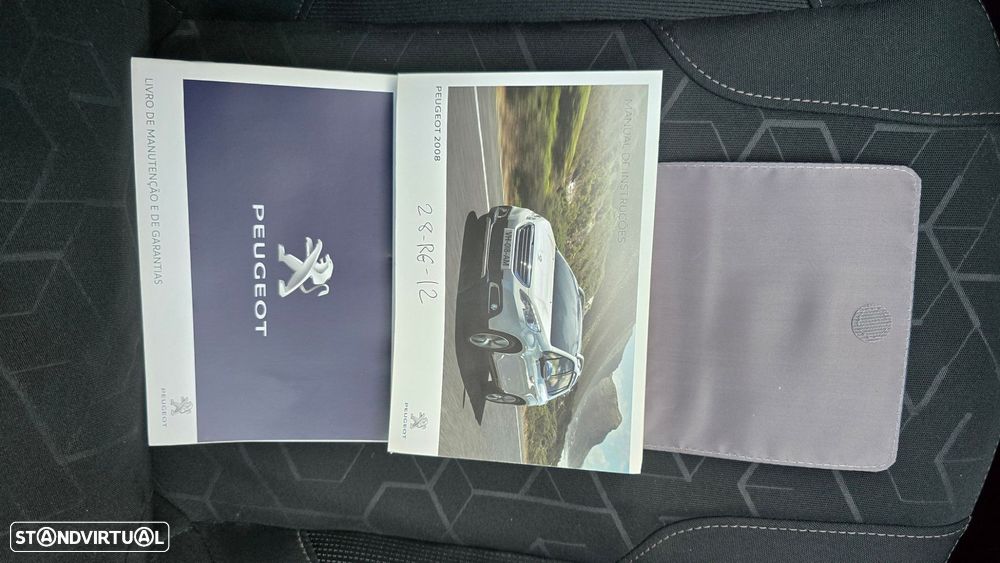 Peugeot 2008 1.6 BlueHDi Style - 51