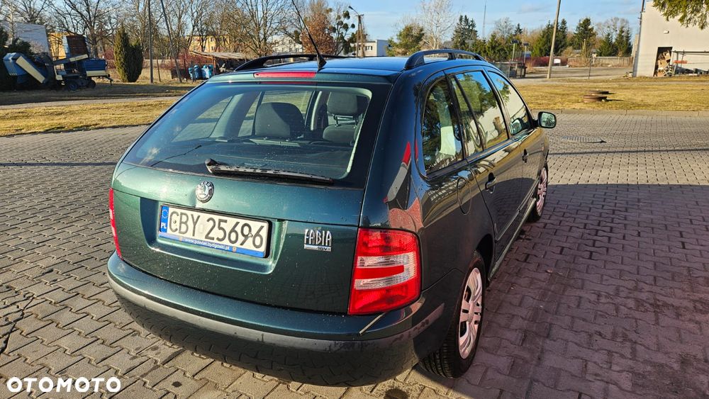 Skoda Fabia 1.4 16V Elegance - 8