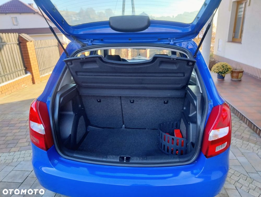 Skoda Fabia 1.6 16V Comfort - 14