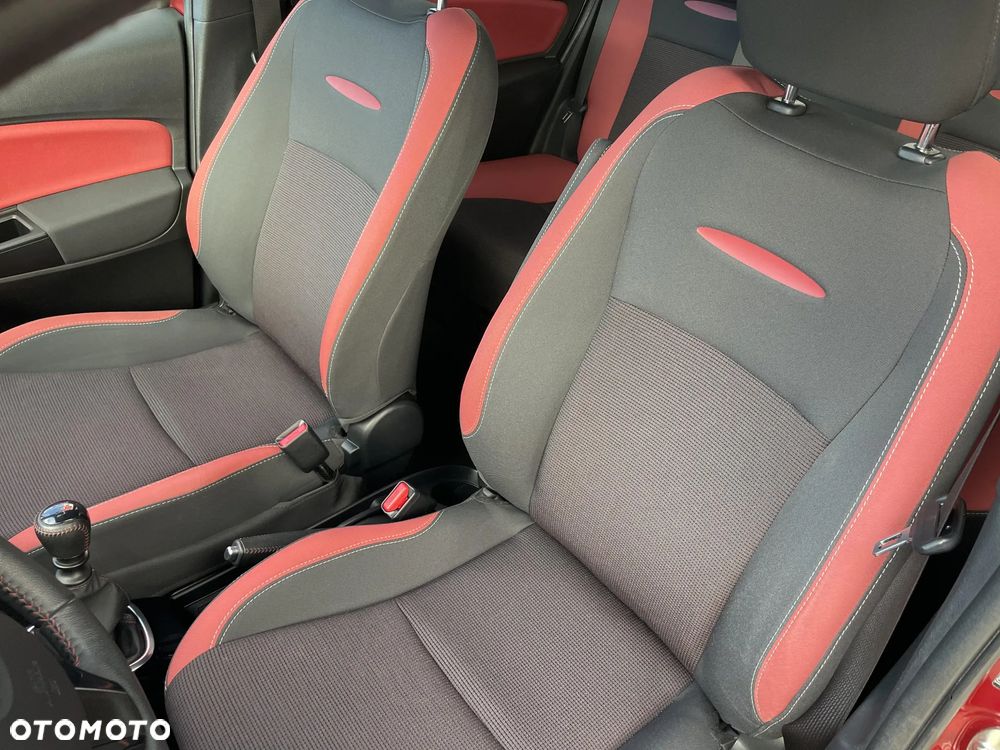 Toyota Yaris 1.5 Selection - 11