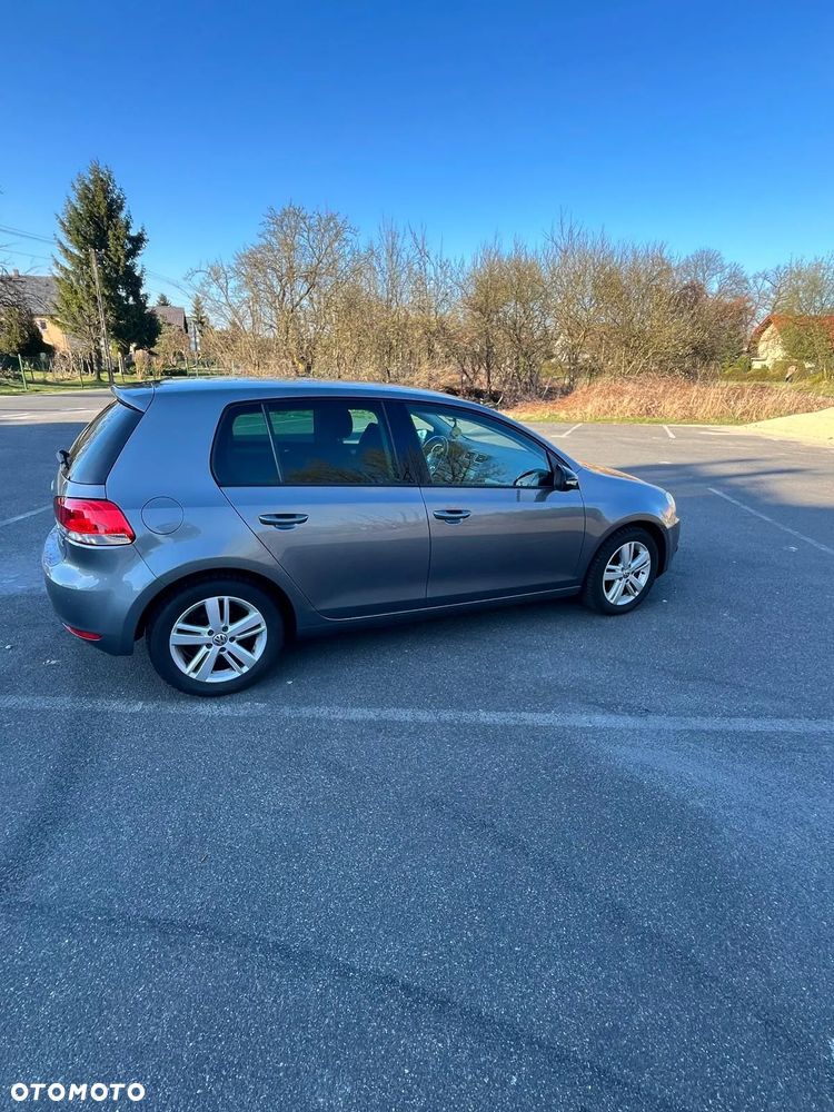 Volkswagen Golf 1.6 TDI Highline - 3