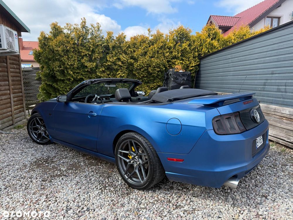 Ford Mustang - 6