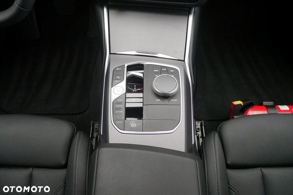 BMW Seria 3 - 11