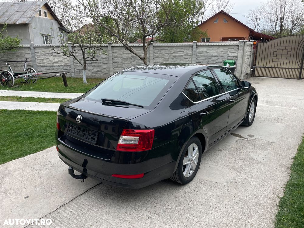 Skoda Octavia - 6