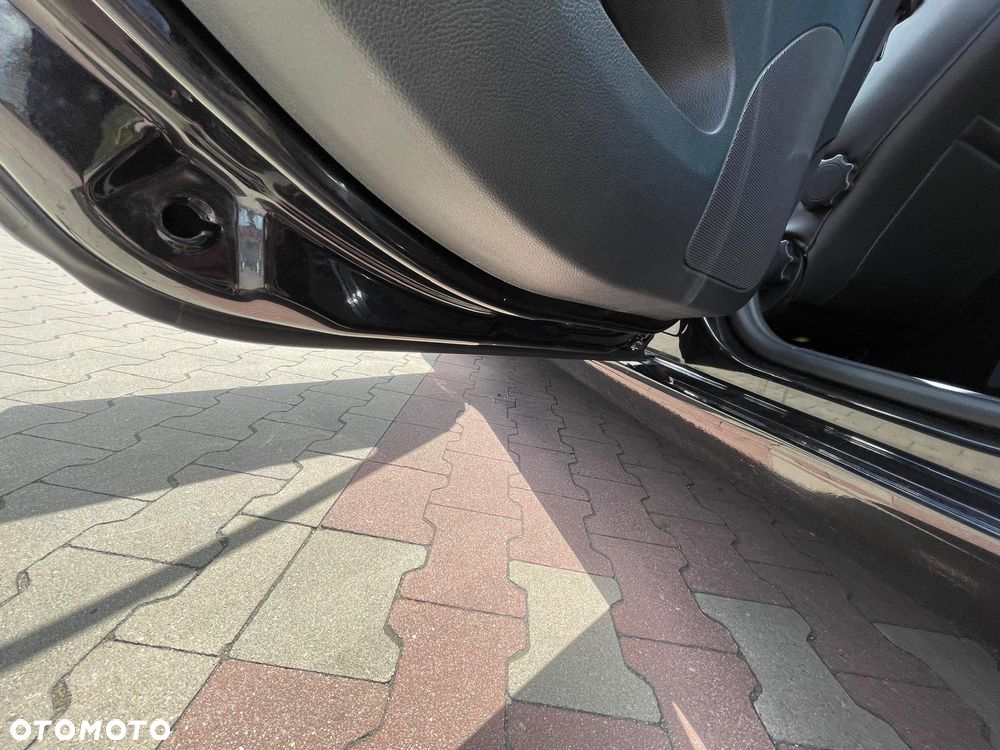 Skoda Octavia 2.0 TDI CR DPF RS - 35