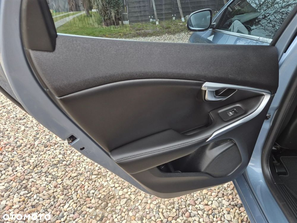 Volvo V40 D3 Geartronic Inscription - 15
