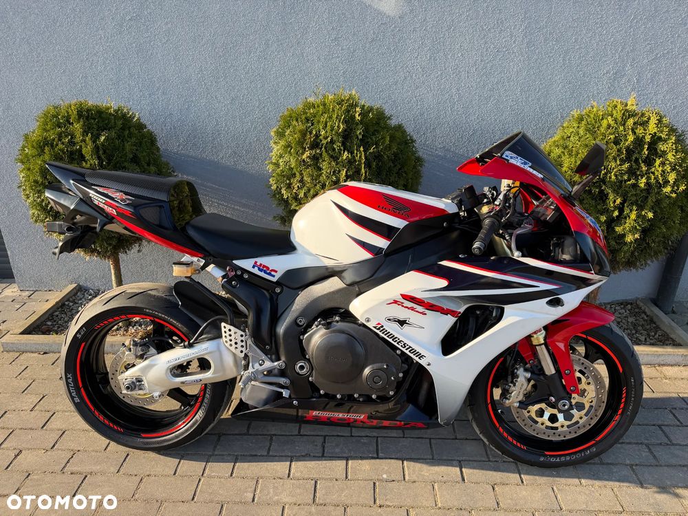 Honda CBR - 17