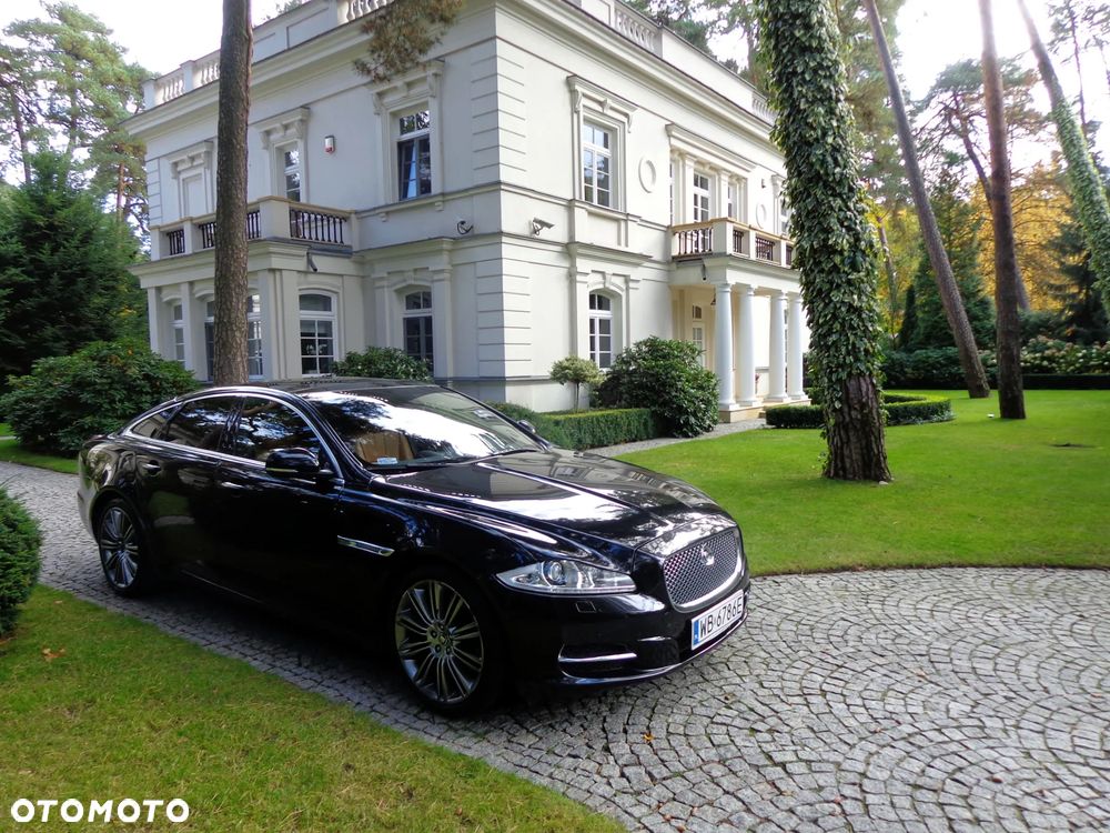 Jaguar XJ - 1