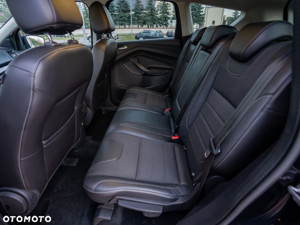 Ford Kuga 2.0 TDCi 2x4 Trend - 26