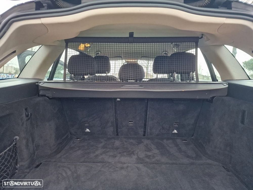 Mercedes-Benz C 220 - 12