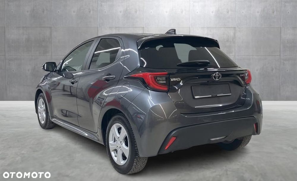 Toyota Yaris - 3