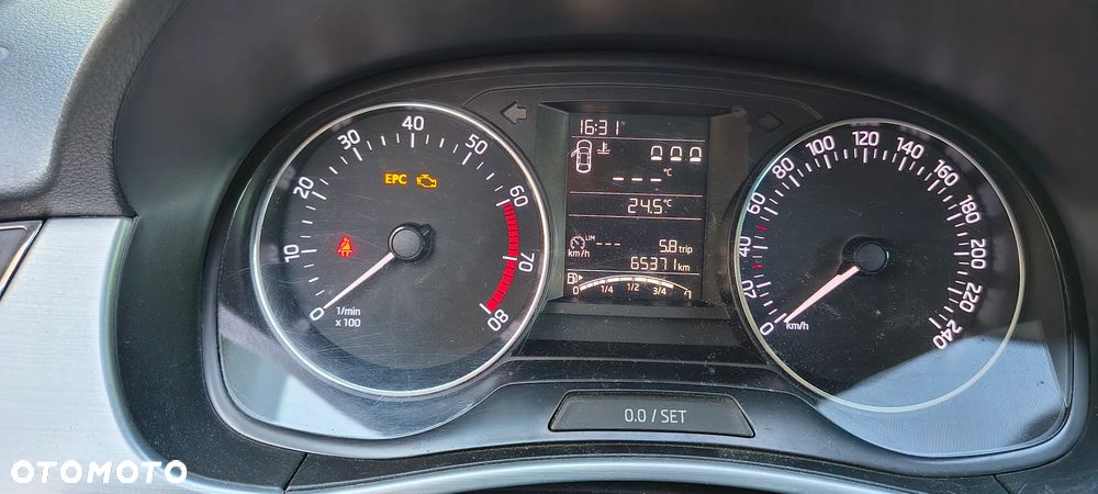 Skoda Fabia 1.0 Ambition - 19