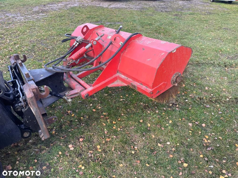 Bobcat ROBOT 94 konie + zamiatarka i pług - 14