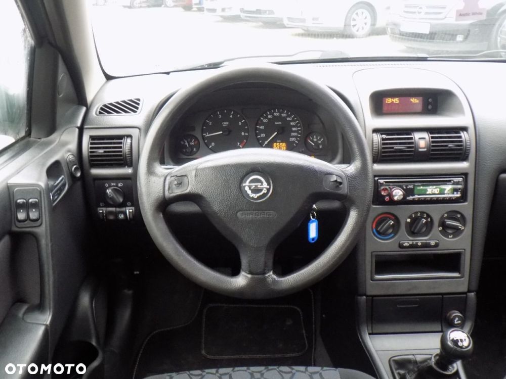 Opel Astra - 6