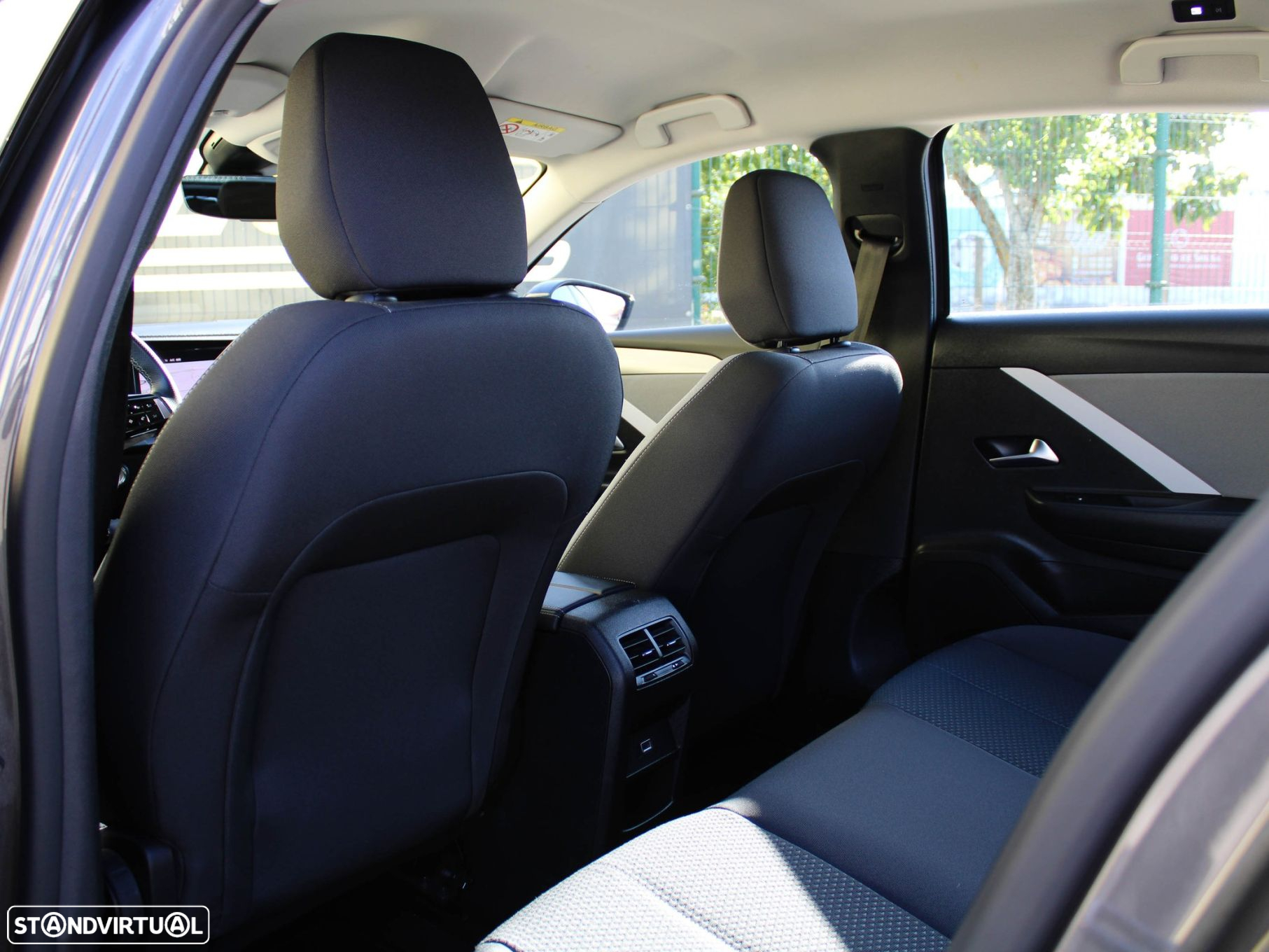 Opel Astra 1.6 T PHEV Business - 40