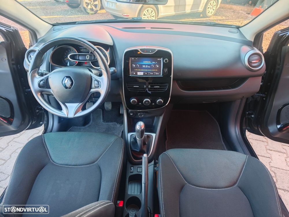 Renault Clio Sport Tourer 0.9 TCE - 10