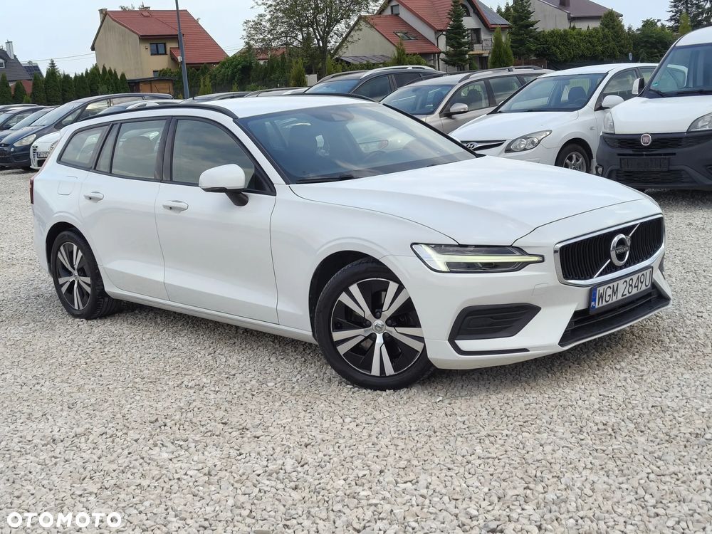 Volvo V60 B3 B Momentum - 10